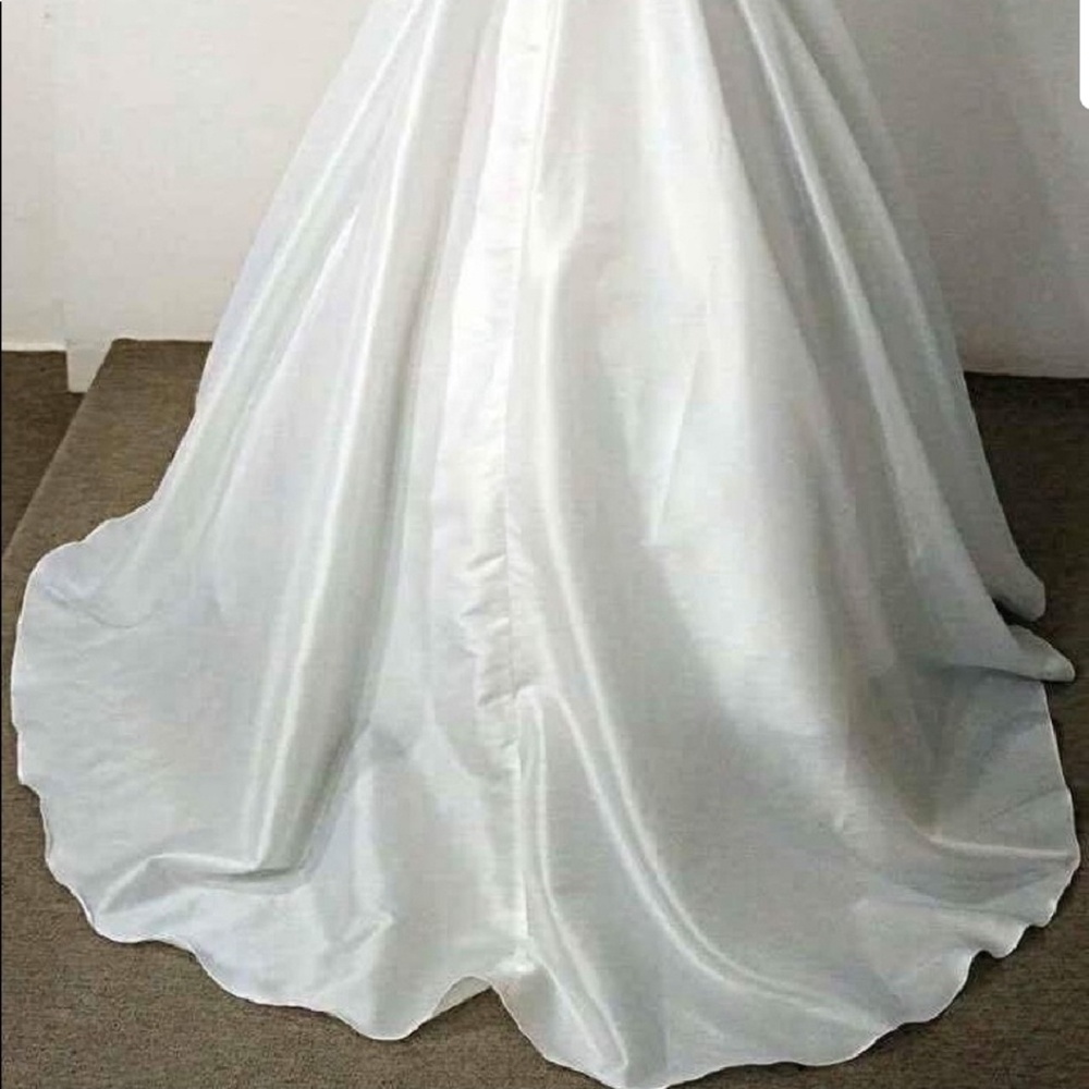 Wedding / Prom / Pageant Custom Gown - Picture 5 of 6
